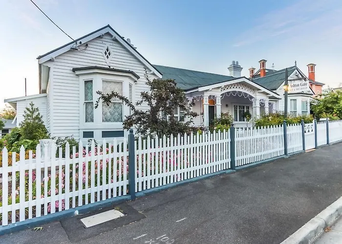 Ashton Gate Guest House